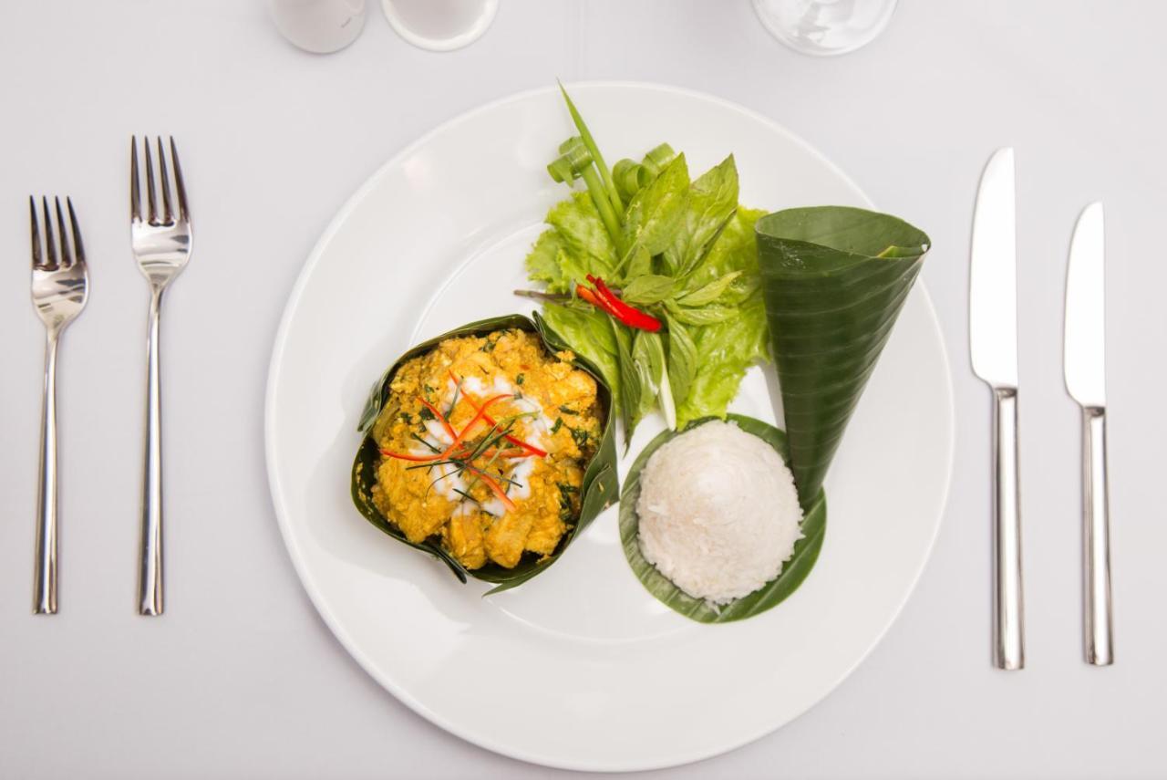 Cambana La Riviere Boutique Hotel Battambang Bagian luar foto