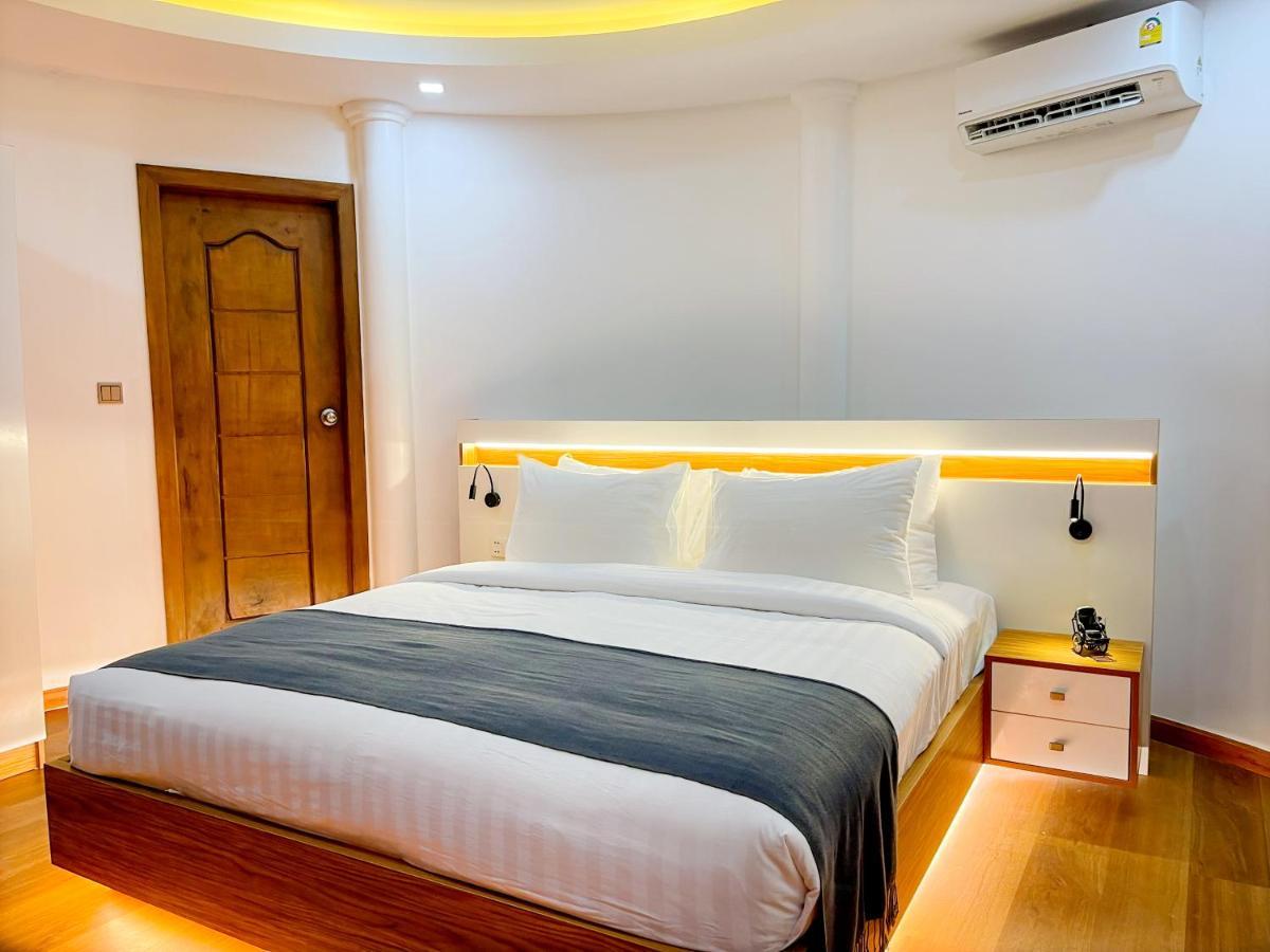 Cambana La Riviere Boutique Hotel Battambang Bagian luar foto