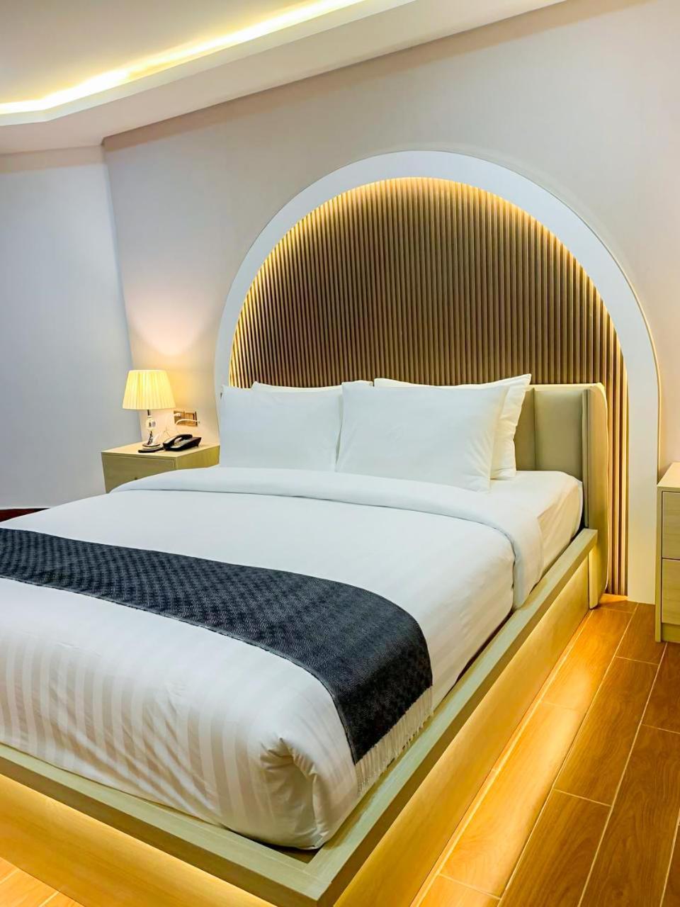 Cambana La Riviere Boutique Hotel Battambang Ruang foto